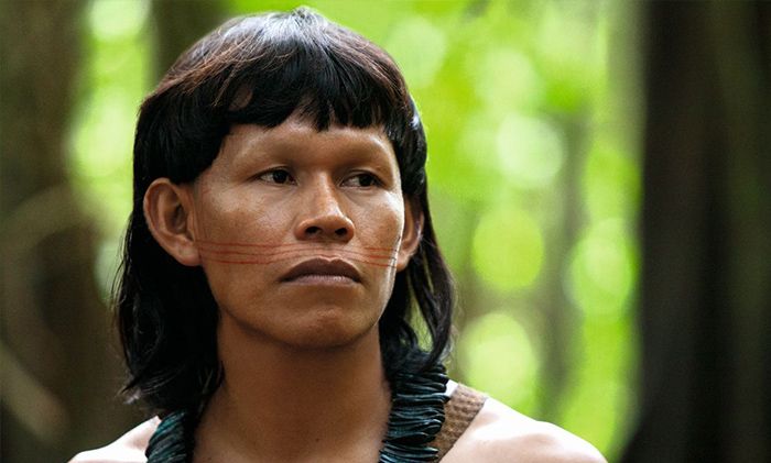 Yua, Stammesführer der Arupani, Darsteller der Netflix-Serie Frontera Verde